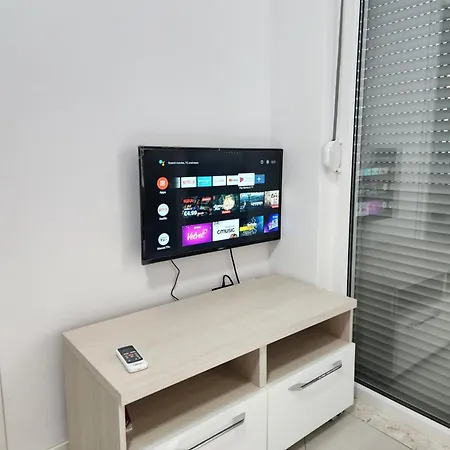 Luxurious Double In דירה