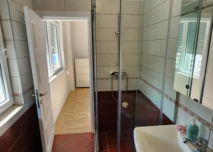 Luxurious Double In Shëngjin